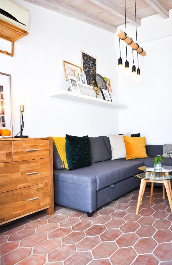 Lovelystay - Casa Salto - Charming Townhouse With Large Terrace ตาวิรา ภายนอก รูปภาพ