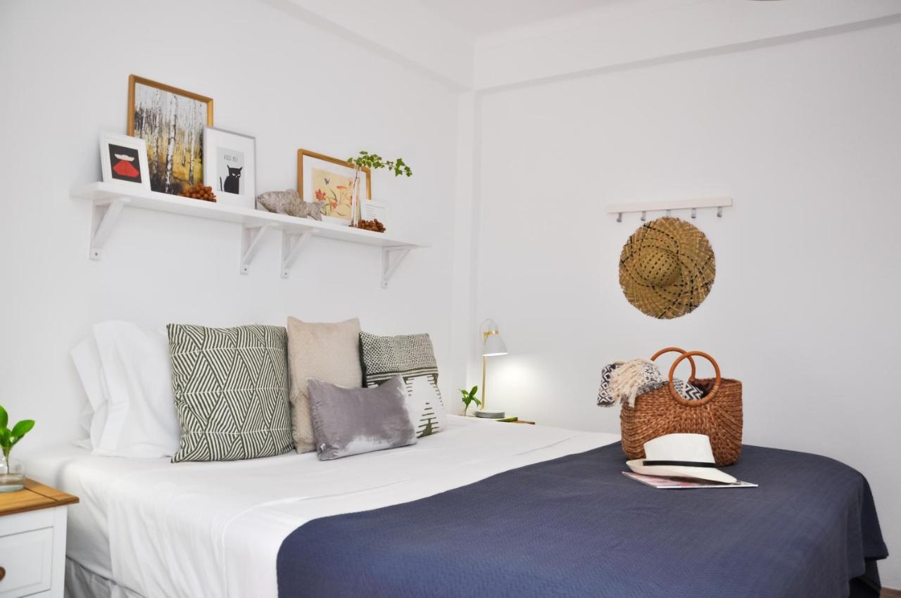 Lovelystay - Casa Salto - Charming Townhouse With Large Terrace ตาวิรา ภายนอก รูปภาพ